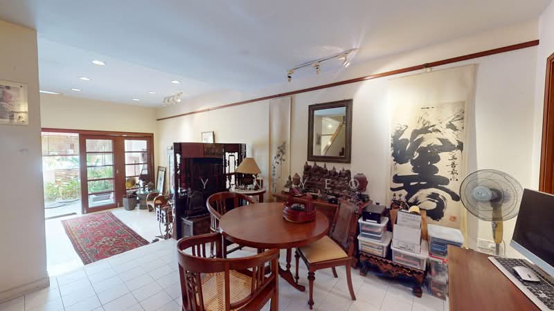 Tai Hwan, Tai Hwan terrace, 4 Bedrooms, 2,490 sqft, Terraced House For Sale, by Lynn Yeo, 500236136 - Living Room - PropertyGuru.com.sg