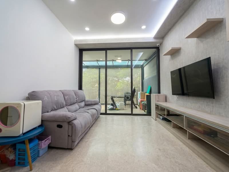 The Venue Residences and Shoppes, 12 Tai Thong Crescent, 2 Bedrooms, 1,119 sqft, Apartment For Sale, by Alyssa Koh L X, 500236138 - Living Room - PropertyGuru.com.sg