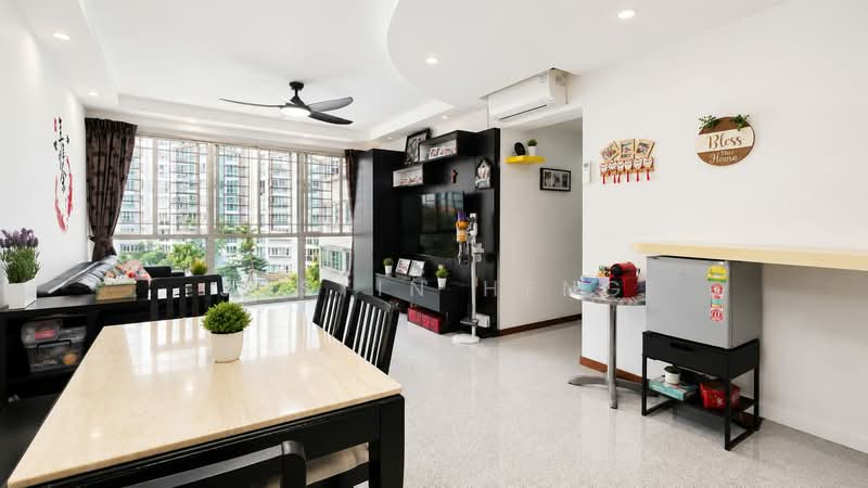 Rio Vista, 30 Upper Serangoon View, 3 Bedrooms, 1,249 sqft, Condominium For Sale, by Justin Heng, 500236143 - Living Room - PropertyGuru.com.sg