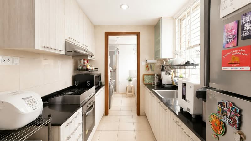 Rio Vista, 30 Upper Serangoon View, 3 Bedrooms, 1,249 sqft, Condominium For Sale, by Justin Heng, 500236143 - Kitchen - PropertyGuru.com.sg