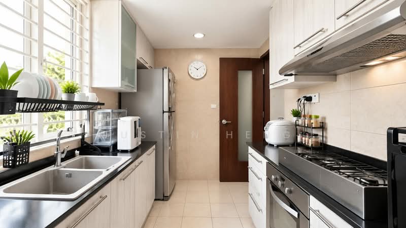 Rio Vista, 30 Upper Serangoon View, 3 Bedrooms, 1,249 sqft, Condominium For Sale, by Justin Heng, 500236143 - Kitchen - PropertyGuru.com.sg