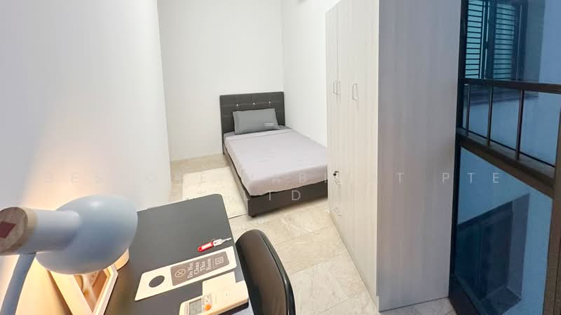 Parc Oasis, 53 Jurong East Avenue 1, Room Rental, 100 sqft, Condominium For Rent, by Bespoke Habitat Pte Ltd, 500236144 - 17-05 CR4 - PropertyGuru.com.sg