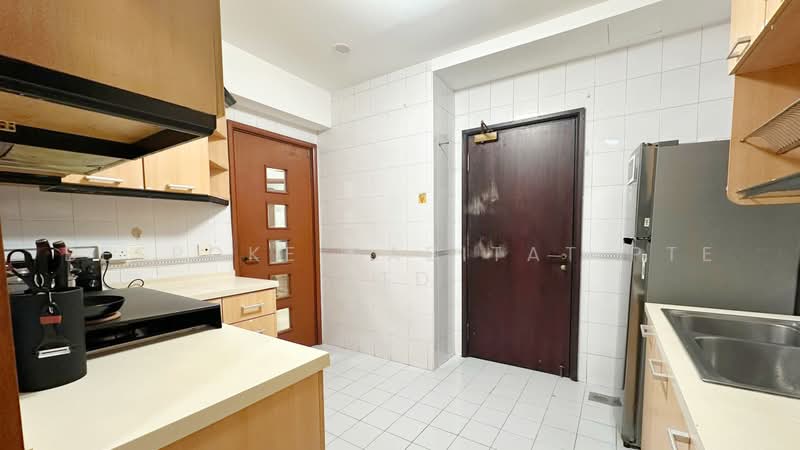 Parc Oasis, 53 Jurong East Avenue 1, Room Rental, 100 sqft, Condominium For Rent, by Bespoke Habitat Pte Ltd, 500236144 - 17-05 Kitchen - PropertyGuru.com.sg