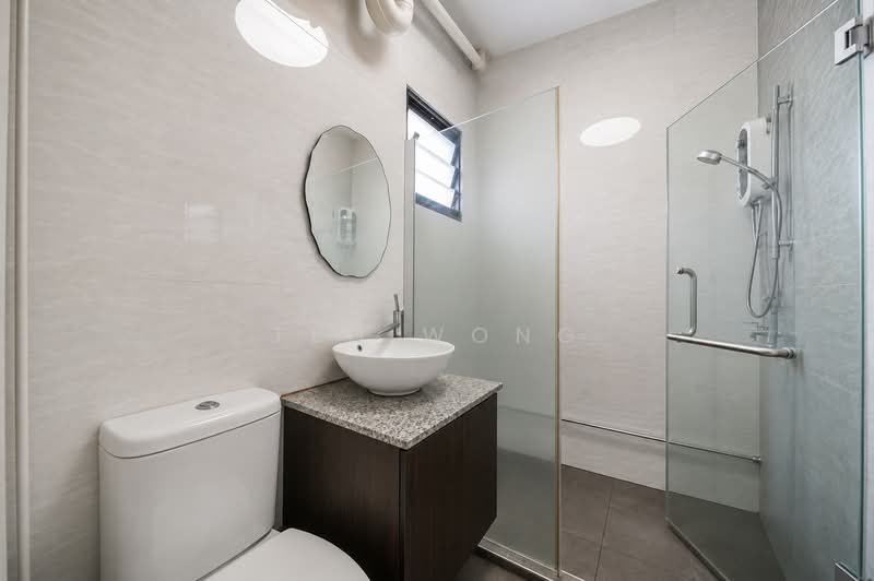 653B Jurong West Street 61, 653B Jurong West Street 61, 3 Bedrooms, 1,195 sqft, HDB Flat For Sale, by Ted Wong, 500236150 - Bathroom - PropertyGuru.com.sg