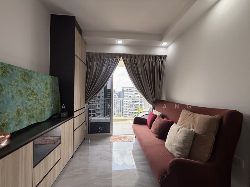 High Park Residences, 31 Fernvale Road, 2 Bedrooms, 581 sqft, Condominium For Rent, by Jayden Chiang, 500236152 - PropertyGuru.com.sg