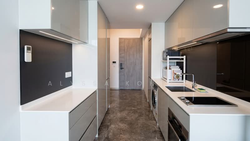 Margaret Ville, 20 Margaret Drive, 2 Bedrooms, 657 sqft, Apartment For Sale, by Alyssa Koh L X, 500236164 - Kitchen - PropertyGuru.com.sg