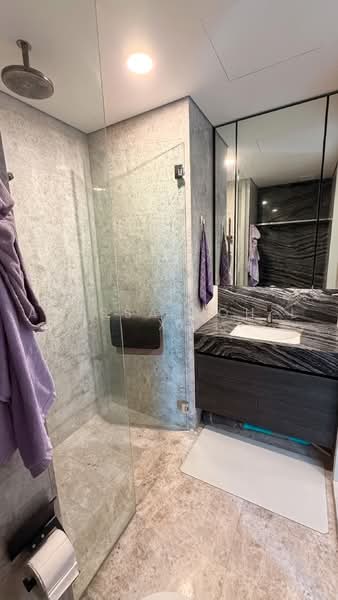 Margaret Ville, 20 Margaret Drive, 2 Bedrooms, 657 sqft, Apartment For Sale, by Alyssa Koh L X, 500236164 - Bathroom - PropertyGuru.com.sg