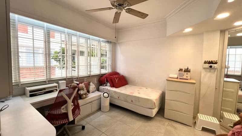 Pandan Valley, 5 Pandan Valley, Clementi Park / Upper Bukit Timah, 5 Bedrooms, 3,251 sqft, Condominium For Sale, by Kelly Tan, 500236165 - Bedroom - PropertyGuru.com.sg