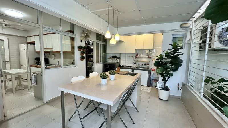 Pandan Valley, 5 Pandan Valley, Clementi Park / Upper Bukit Timah, 5 Bedrooms, 3,251 sqft, Condominium For Sale, by Kelly Tan, 500236165 - Wet Kitchen - PropertyGuru.com.sg
