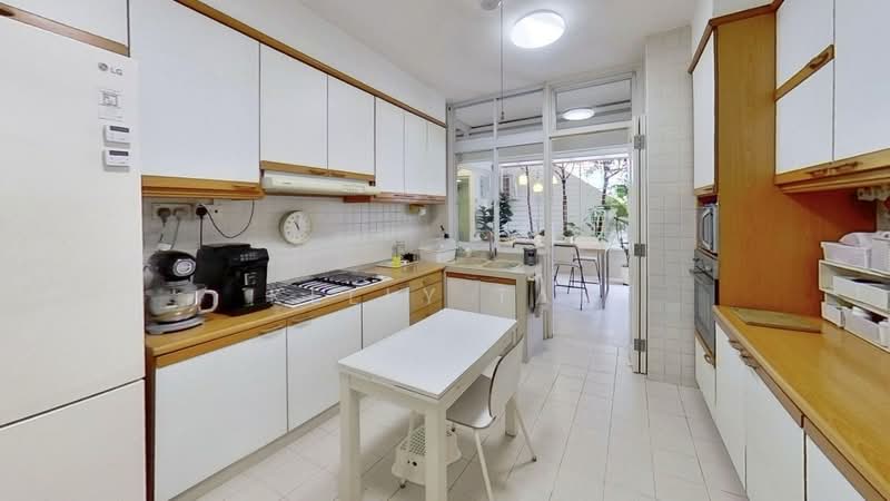 Pandan Valley, 5 Pandan Valley, Clementi Park / Upper Bukit Timah, 5 Bedrooms, 3,251 sqft, Condominium For Sale, by Kelly Tan, 500236165 - Dry Kitchen - PropertyGuru.com.sg