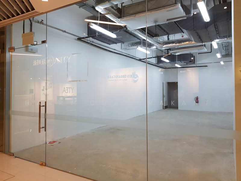 City Gate, 371 Beach Road, Beach Road / Bugis / Rochor, 893 sqft, Food & Beverage For Rent, by Harry Chandrakant, 500236170 - Entrance - CommercialGuru.com.sg