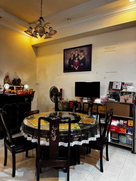 Ardisia Garden, 43 43, Hougang / Punggol / Sengkang, 4 Bedrooms, 2,200 sqft, Terraced House For Sale, by Phyllis Tan, 500236176 - PropertyGuru.com.sg