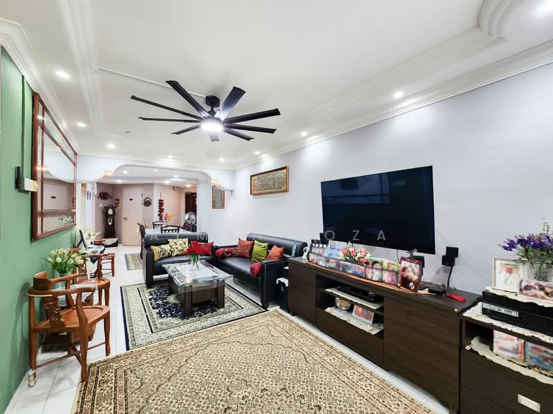 465 Choa Chu Kang Avenue 4, 465 Choa Chu Kang Avenue 4, Dairy Farm / Bukit Panjang / Choa Chu Kang, 4 Bedrooms, 1,324 sqft, HDB Flat For Sale, by Aiman Roza, 500236186 - Living Room - PropertyGuru.com.sg