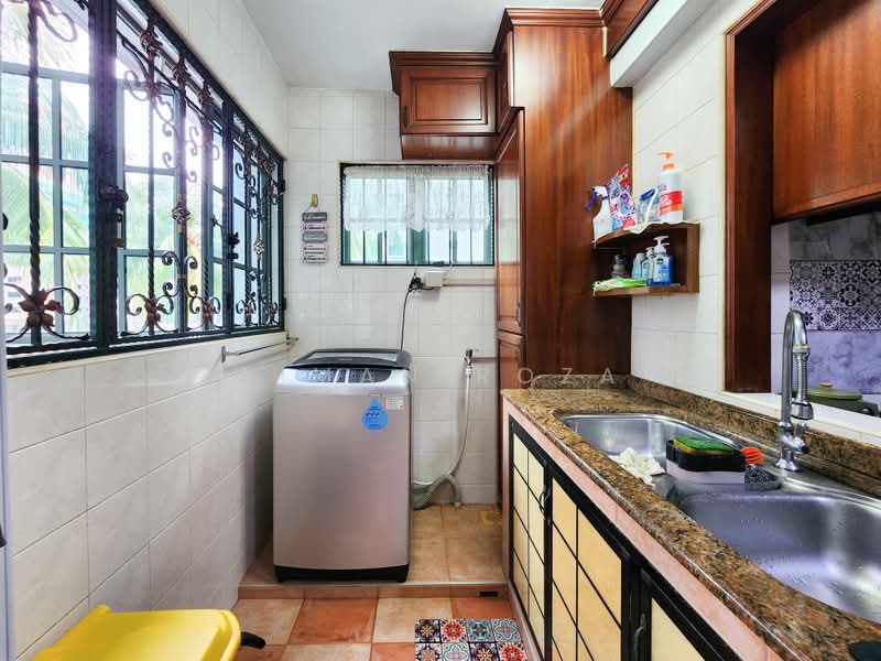 465 Choa Chu Kang Avenue 4, 465 Choa Chu Kang Avenue 4, Dairy Farm / Bukit Panjang / Choa Chu Kang, 4 Bedrooms, 1,324 sqft, HDB Flat For Sale, by Aiman Roza, 500236186 - Kitchen - PropertyGuru.com.sg