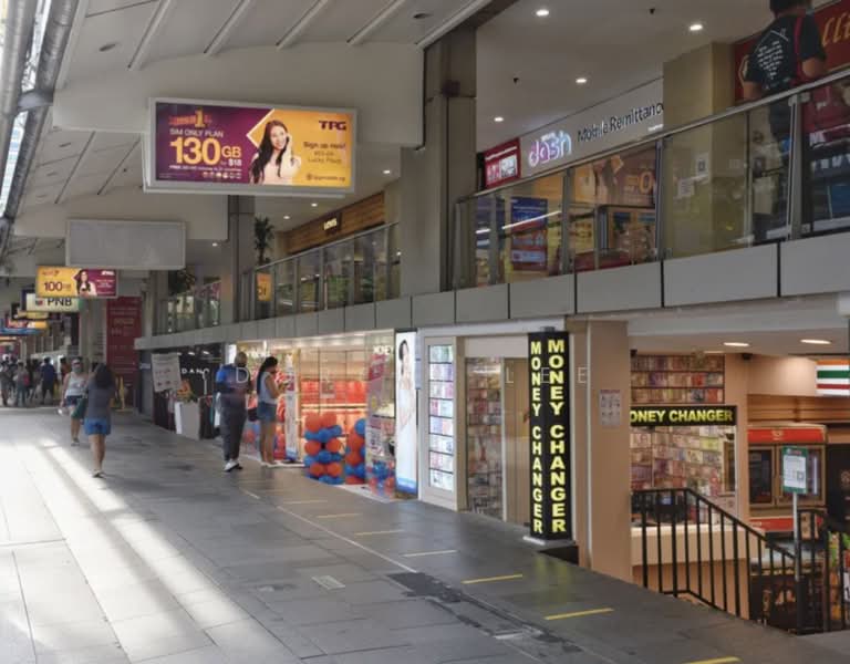 Lucky Plaza, 304 Orchard Road, 400 sqft, Mall Shop For Rent, by Doreen Lee, 500236187 - CommercialGuru.com.sg