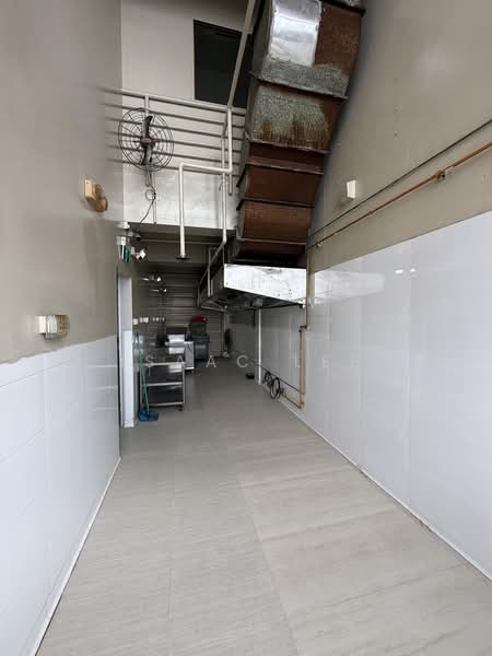 Food XChange @ Admiralty, 8A Admiralty Street, 2,842 sqft, Factory / Workshop (B2) For Sale, by Isaac Lee, 500236203 - Kitchen - CommercialGuru.com.sg
