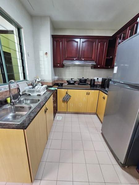Tanglin Regency, 381 Tanglin Road, Tanglin / Holland / Bukit Timah, 1 Bedroom, 80 sqft, Condominium For Rent, by Koh Lai Heng, 500236224 - Kitchen - PropertyGuru.com.sg