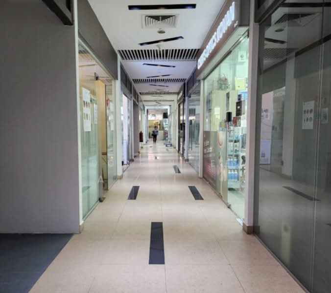 Serangoon / Kovan, , 1,100 sqft, Food & Beverage For Rent, by Doreen Lee, 500236228 - Corridor - CommercialGuru.com.sg