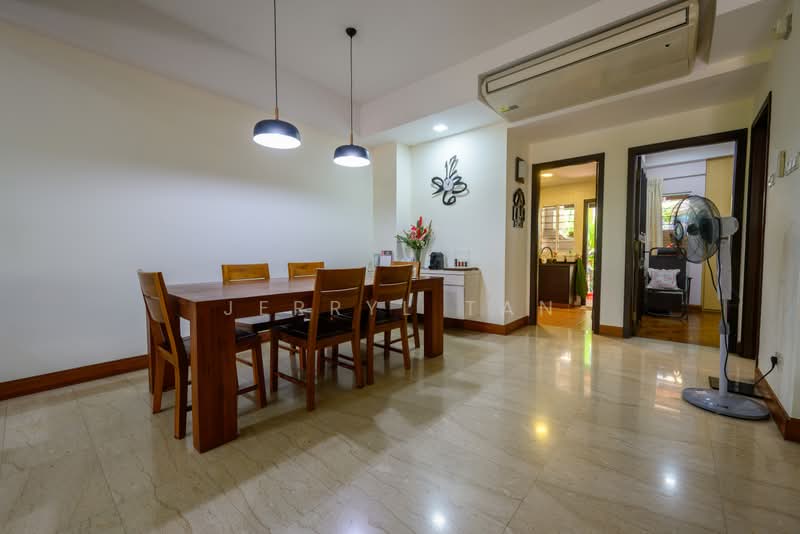 Villa Verde, Verde Grove, Dairy Farm / Bukit Panjang / Choa Chu Kang, 5 Bedrooms, 3,000 sqft, Terraced House For Sale, by Jerryl Tan, 500236230 - Dining Room - PropertyGuru.com.sg