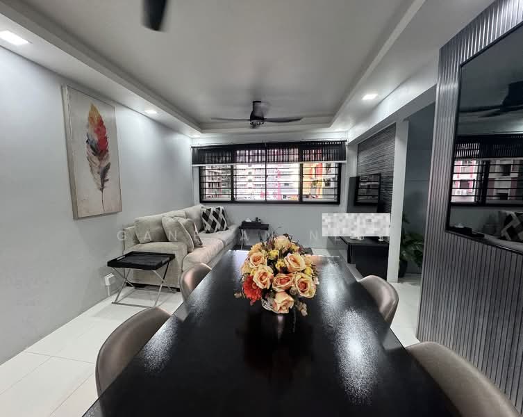 449 Hougang Avenue 10, 449 Hougang Avenue 10, 3 Bedrooms, 1,614 sqft, HDB Flat For Sale, by Ganesan Nesh, 500236234 - Living Room - PropertyGuru.com.sg