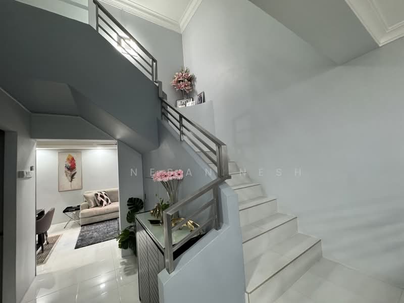 449 Hougang Avenue 10, 449 Hougang Avenue 10, 3 Bedrooms, 1,614 sqft, HDB Flat For Sale, by Ganesan Nesh, 500236234 - Living Room - PropertyGuru.com.sg