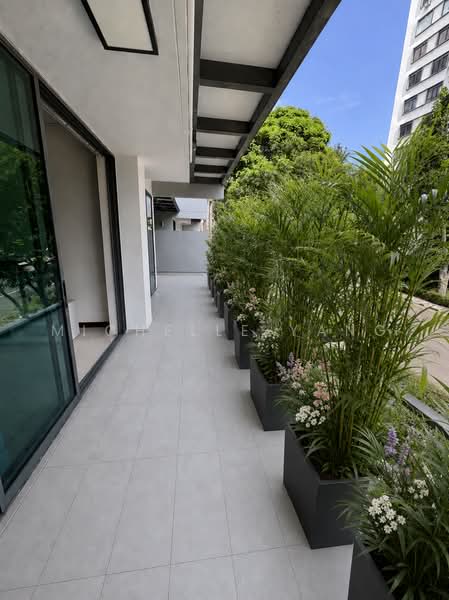 One Oxley Rise, 1 Oxley Rise, 2 Bedrooms, 1,518 sqft, Apartment For Rent, by Michelle Yang, 500236236 - Spacious Balcony - PropertyGuru.com.sg