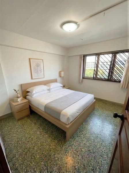 227 Lorong 8 Toa Payoh, 227 Lorong 8 Toa Payoh, Balestier / Toa Payoh, 3 Bedrooms, 883 sqft, HDB Flat For Sale, by Louis Lim, 500236246 - Bedroom - PropertyGuru.com.sg