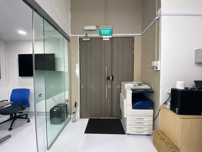 CT Hub, 2 Kallang Avenue, 1,098 sqft, Light Industrial (B1) For Sale, by Denmarc Sabilla, 500236250 - Interior - CommercialGuru.com.sg
