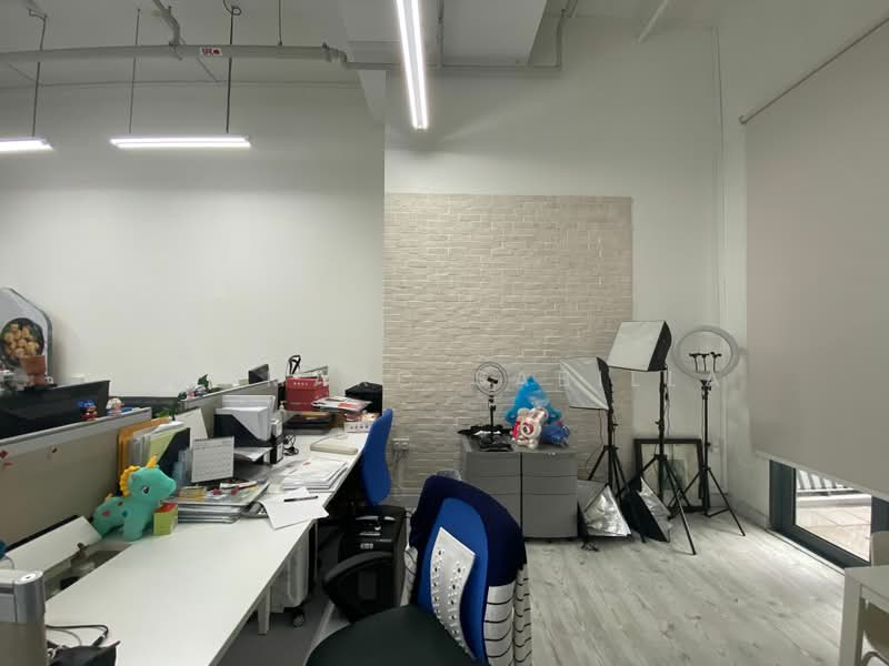 CT Hub, 2 Kallang Avenue, 1,098 sqft, Light Industrial (B1) For Sale, by Denmarc Sabilla, 500236250 - Interior - CommercialGuru.com.sg