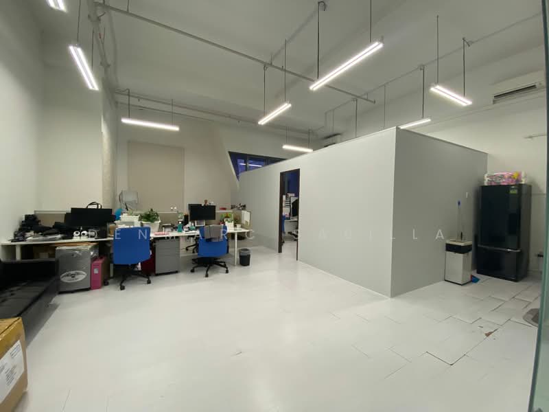 CT Hub, 2 Kallang Avenue, 1,098 sqft, Light Industrial (B1) For Sale, by Denmarc Sabilla, 500236250 - Interior - CommercialGuru.com.sg