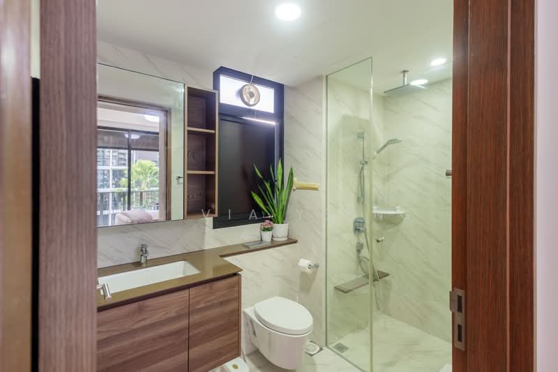 Le Quest, 10 Bukit Batok Street 41, 4 Bedrooms, 1,130 sqft, Condominium For Sale, by Olivia Yeong, 500236256 - Bathroom - PropertyGuru.com.sg