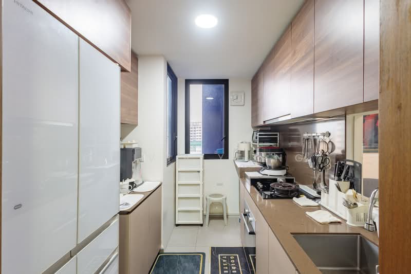 Le Quest, 10 Bukit Batok Street 41, 4 Bedrooms, 1,130 sqft, Condominium For Sale, by Olivia Yeong, 500236256 - Kitchen - PropertyGuru.com.sg