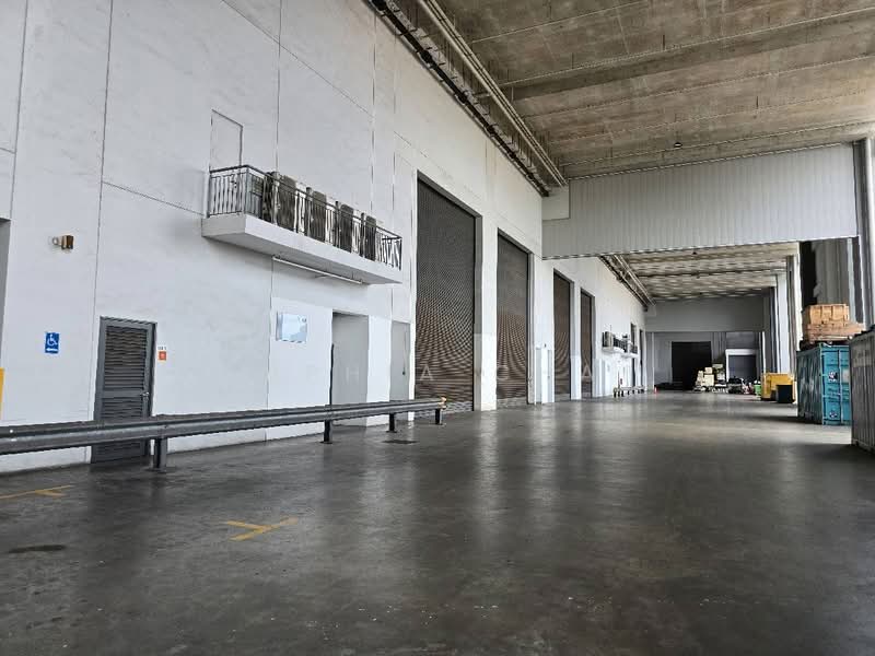 OPEN YARD storage LOYANG OFFSHORE SUPPLY BASE, 25, 3,713 sqft, Factory / Workshop (B2) For Rent, by Sophia Chai, 500236258 - CommercialGuru.com.sg