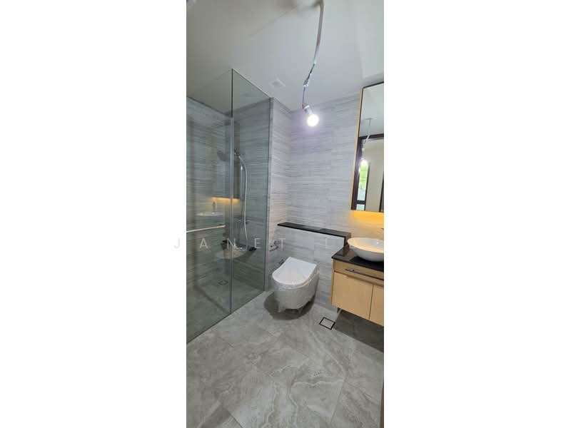 Belgravia Ace, 100 Belgravia Drive, 5 Bedrooms, 3,929 sqft, Semi-Detached House For Sale, by Janet Lee, 500236273 - Bathroom - PropertyGuru.com.sg