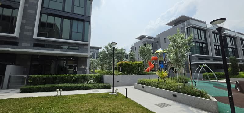 Belgravia Ace, 100 Belgravia Drive, 5 Bedrooms, 3,929 sqft, Semi-Detached House For Sale, by Janet Lee, 500236273 - Exterior - PropertyGuru.com.sg