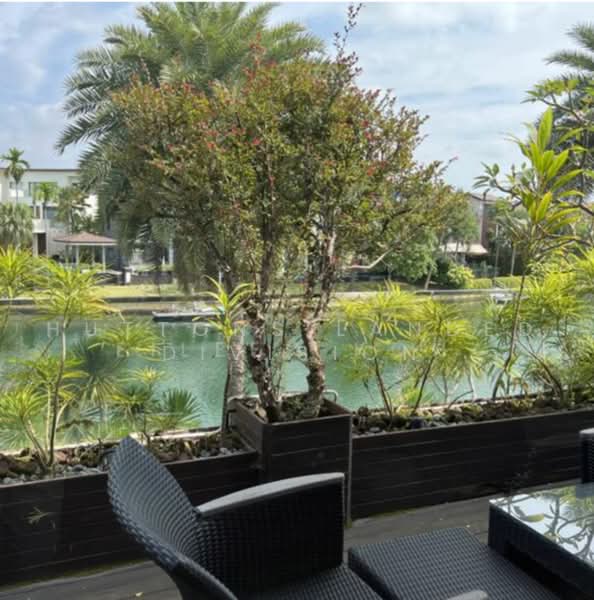 Paradise Island, Paradise Island, 6 Bedrooms, 11,000 sqft, Bungalow House For Sale, by MARIDA JACOBS, 500236274 - Exterior - PropertyGuru.com.sg