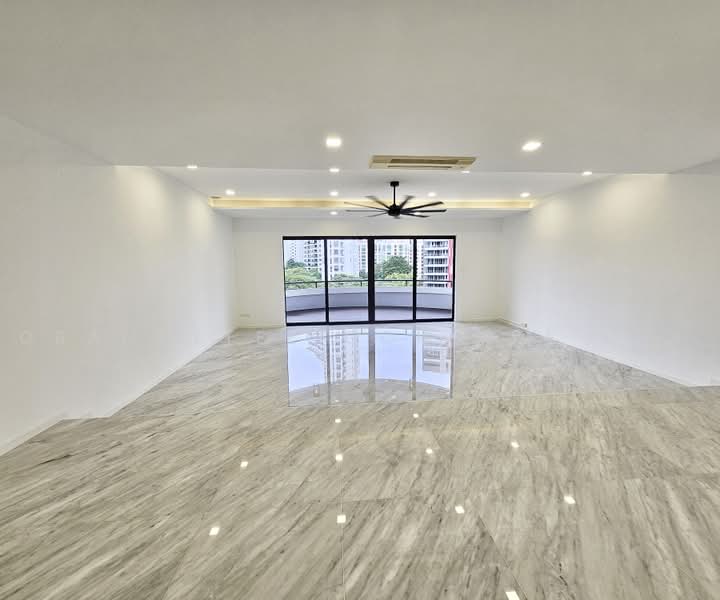 Regency Park, 3 Nathan Road, Tanglin / Holland / Bukit Timah, 4 Bedrooms, 3,650 sqft, Condominium For Rent, by JIMMY, 500236288 - Living Room - PropertyGuru.com.sg