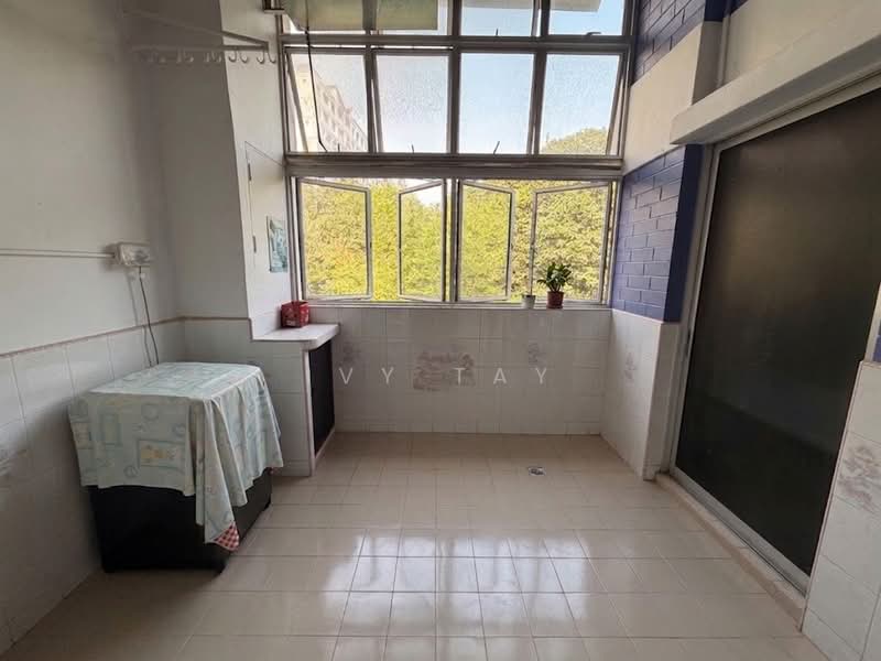449 Pasir Ris Drive 6, 449 Pasir Ris Drive 6, 4 Bedrooms, 1,667 sqft, HDB Flat For Sale, by Ivy Tay, 500236290 - Balcony - PropertyGuru.com.sg