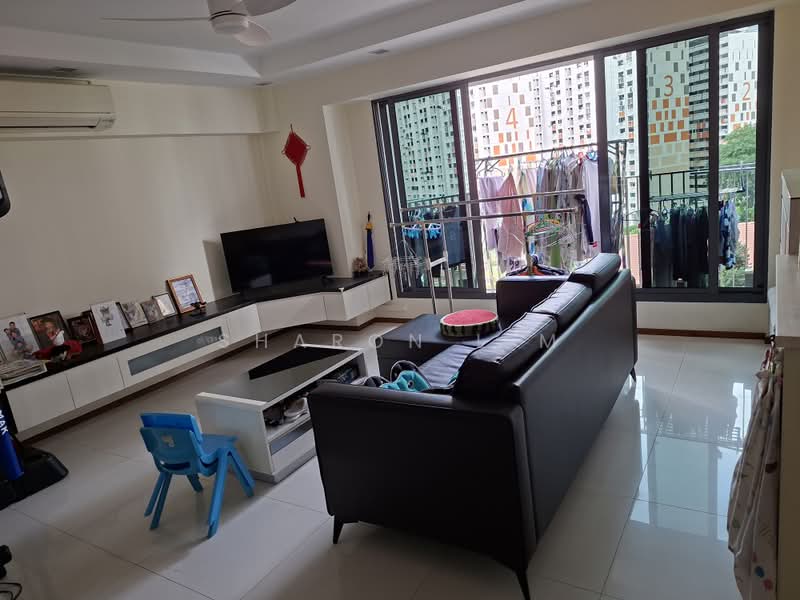 Pinnacle @ Duxton, 1D Cantonment Road, 3 Bedrooms, 1,152 sqft, HDB Flat For Sale, by Sharon Lim, 500236301 - Living Room - PropertyGuru.com.sg
