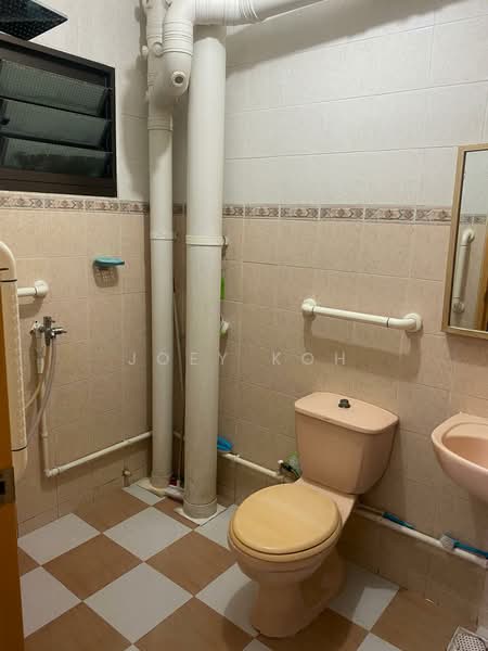 Blk 258c compassvale road, , Room Rental, 180 sqft, HDB Flat For Rent, by Joey Koh, 500236302 - Bathroom - PropertyGuru.com.sg