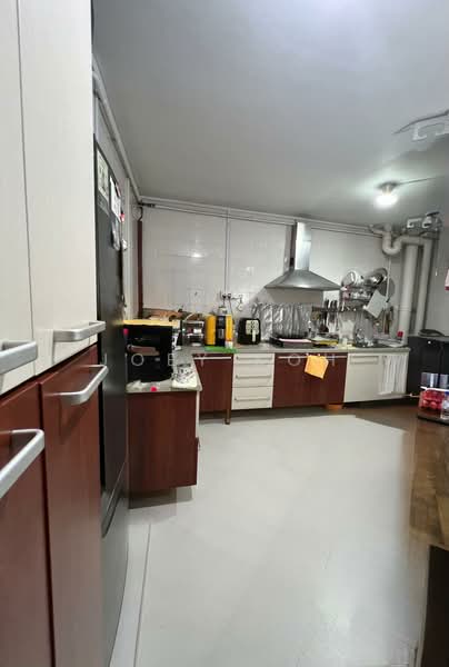 Blk 258c compassvale road, , Room Rental, 180 sqft, HDB Flat For Rent, by Joey Koh, 500236302 - Kitchen - PropertyGuru.com.sg