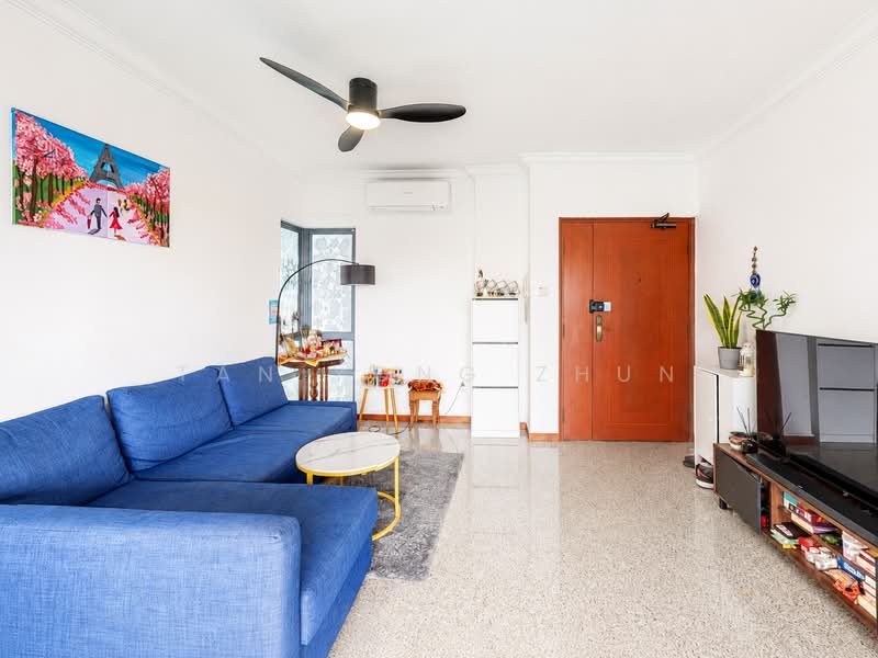 Aquarius By The Park, 1 Bedok Reservoir View, 2 Bedrooms, 893 sqft, Condominium For Sale, by Tan Yong Zhun, 500236310 - Living Room - PropertyGuru.com.sg