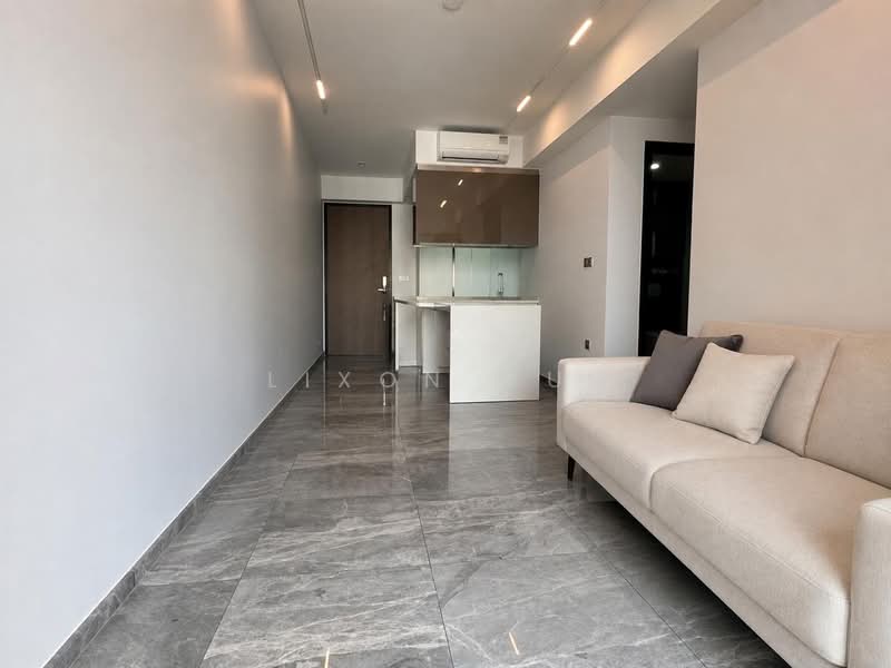 One Bernam, 1 Bernam Street, 2 Bedrooms, 700 sqft, Condominium For Rent, by Lixon Mui, 500236311 - Living Room - PropertyGuru.com.sg