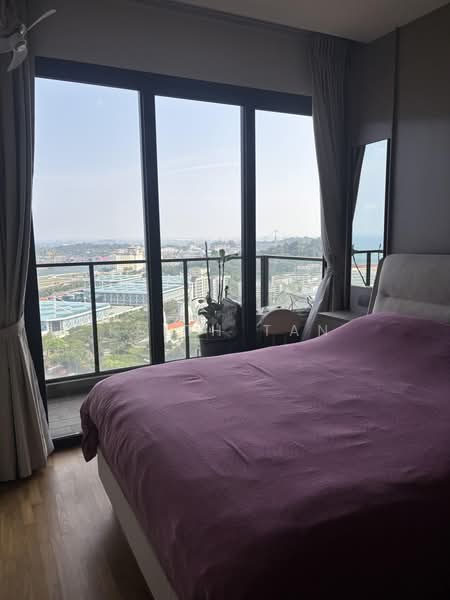 Avenue South Residence, 1 Silat Avenue, 3 Bedrooms, 1,109 sqft, Condominium For Sale, by Keith Tan, 500236333 - Bedroom - PropertyGuru.com.sg