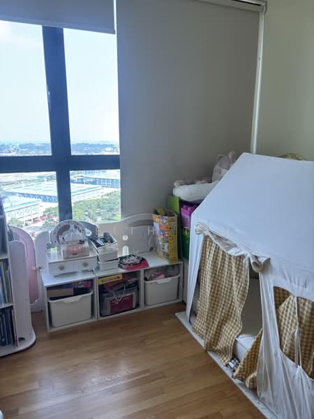 Avenue South Residence, 1 Silat Avenue, 3 Bedrooms, 1,109 sqft, Condominium For Sale, by Keith Tan, 500236333 - Bedroom - PropertyGuru.com.sg