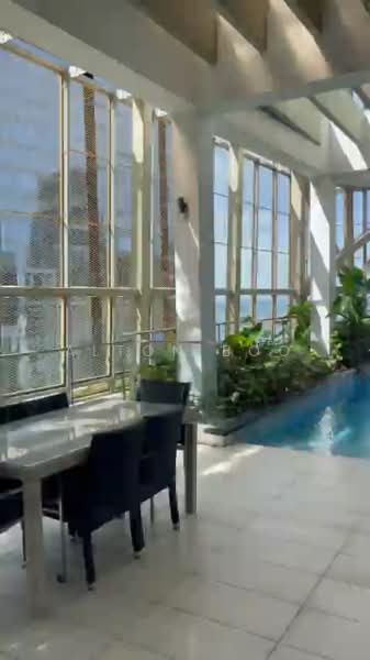 One Shenton, 1 Shenton Way, 4 Bedrooms, 6,674 sqft, Condominium For Sale, by Alton Boo, 500236337 - Pool - PropertyGuru.com.sg