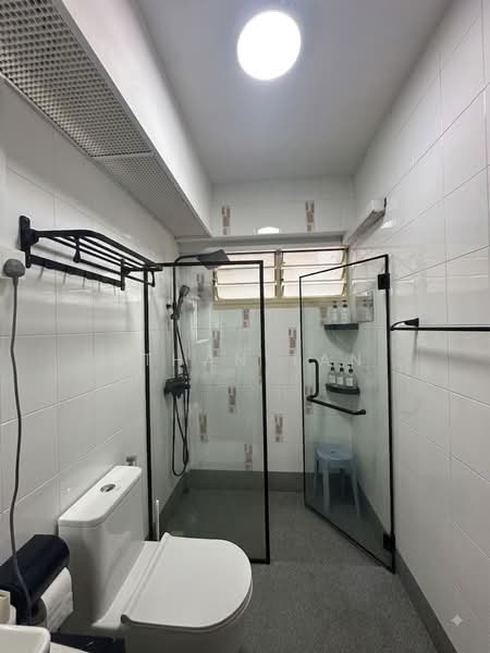 167D Punggol East, 167D Punggol East, 3 Bedrooms, 990 sqft, HDB Flat For Rent, by Ethan Tan, 500236343 - Bathroom - PropertyGuru.com.sg