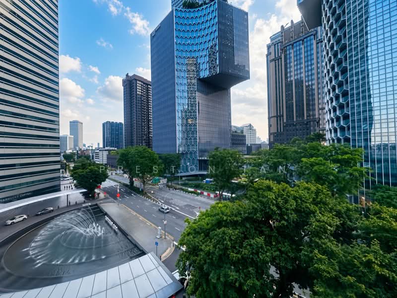 Gateway East, 152 Beach Road, 2,787 sqft, Office For Rent, by Preston Tan, 500236344 - Exterior - CommercialGuru.com.sg