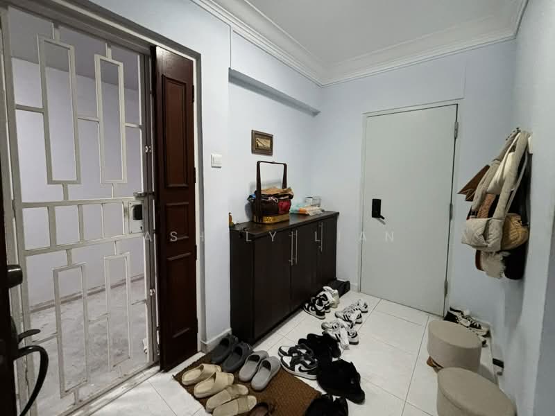 658B Jurong West Street 65, 658B Jurong West Street 65, 3 Bedrooms, 1,195 sqft, HDB Flat For Sale, by Ashely Lian, 500236352 - Entrance - PropertyGuru.com.sg