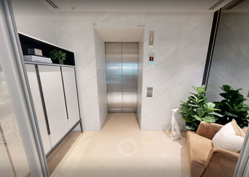 One Shenton, 1 Shenton Way, 4 Bedrooms, 6,674 sqft, Condominium For Sale, by Alton Boo, 500236356 - Lobby - PropertyGuru.com.sg